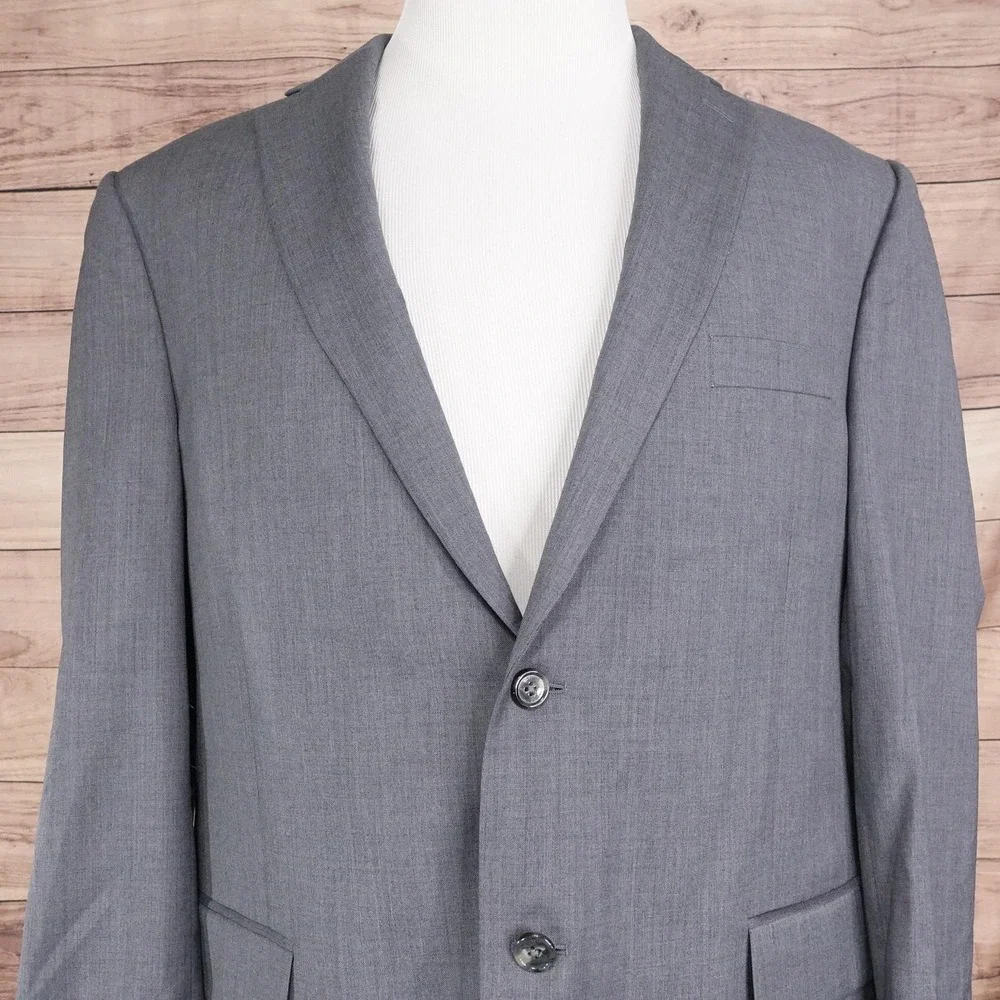 New! Jos. A. Bank Suit Jacket Mens 44R Gray Wool Two-Button Traditional Fit